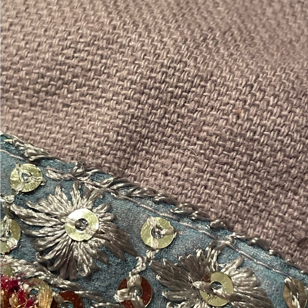 Soft Gray lilac Purple Boho Slouchy Tote with Sequin and Embroidered Details - Picture 3 of 12